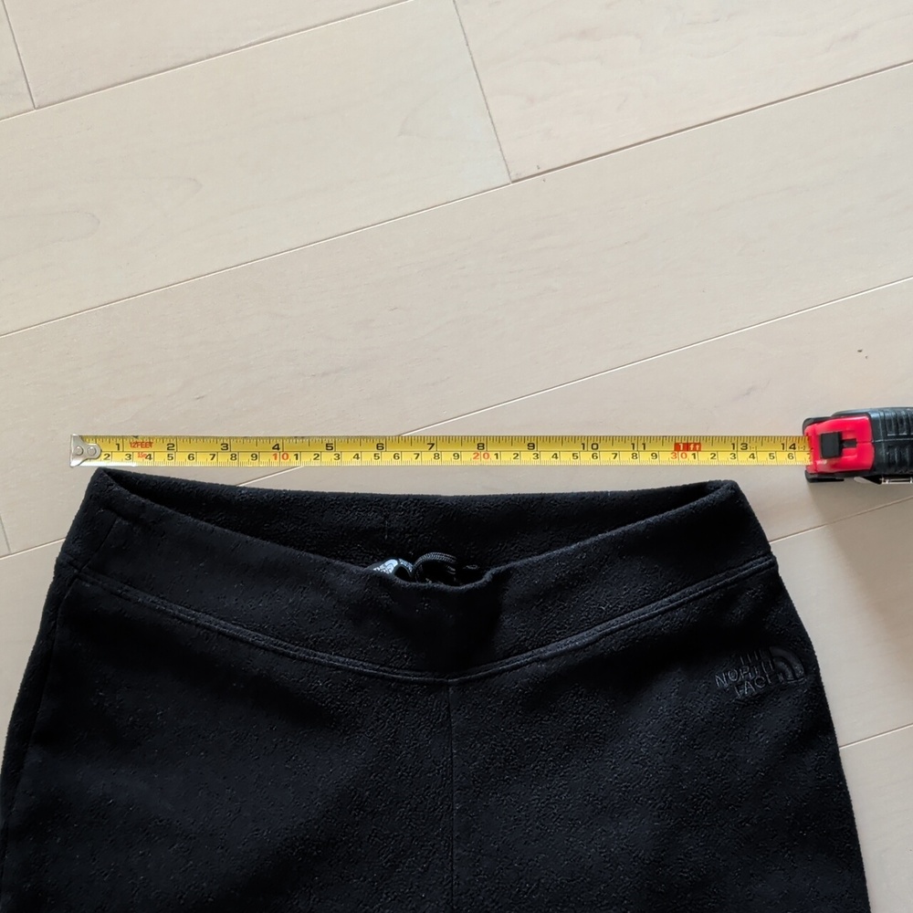 The North Face Fleece Pants. Great condition. Size XS - Picture 7 of 7